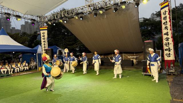 ▲ 강원민족예술한마당 ‘끽해야 한 판’이 11~12일 공지천 의암공원에서 열렸다.