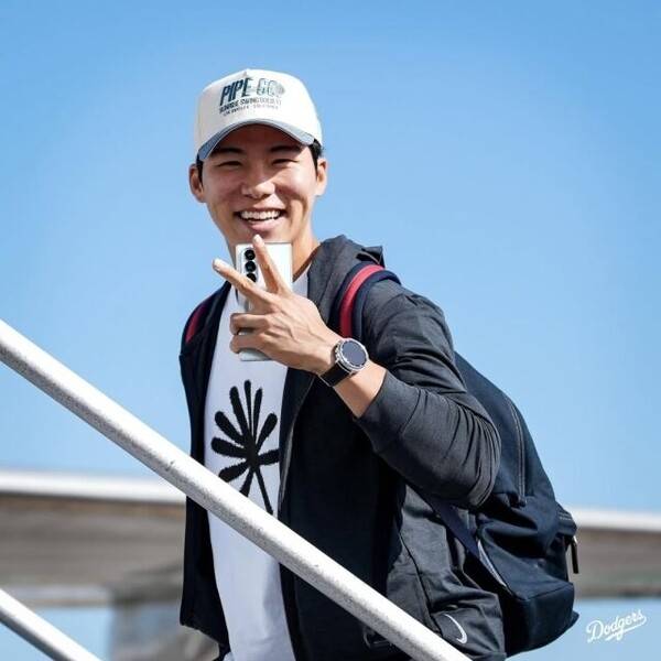 ▲ 밀워키행 전세기에 오른 LA다저스 김혜성 ⓒLA다저스 SNS 갈무리