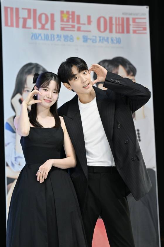 배우 하승리(왼쪽), 현우 /사진제공=KBS