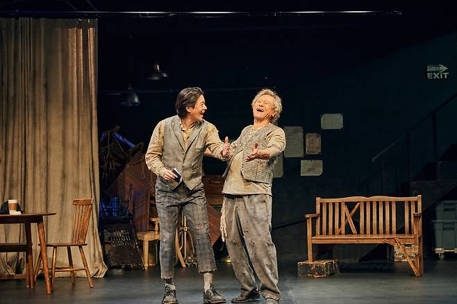 연극 '고도를 기다리며를 기다리며'. <파크컴퍼니 제공>