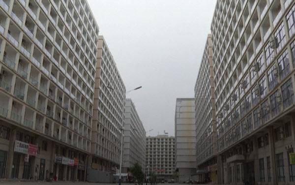 피해자가 갇혔던 캄보디아 시아누크빌 스캠 조직 밀집 지역. 프랑스24 캡처