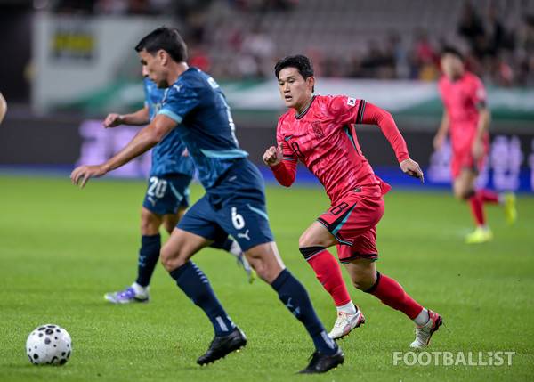 이동경(오른쪽). 서형권 기자