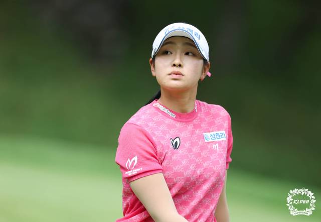 톱10 17회를 기록하고 있는 유현조. 사진 제공=KLPGA