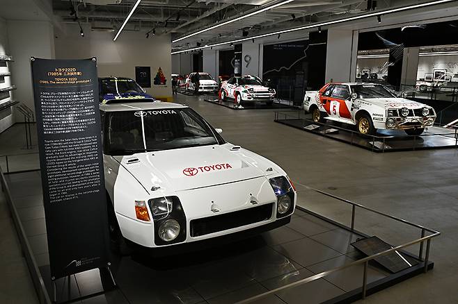 토요타 222D. 사진: 김학수 기자