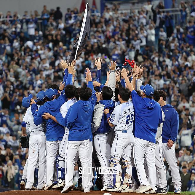 ▲ SSG를 누르고 한화가 기다리는 플레이오프로 향하는 삼성 ⓒ곽혜미 기자