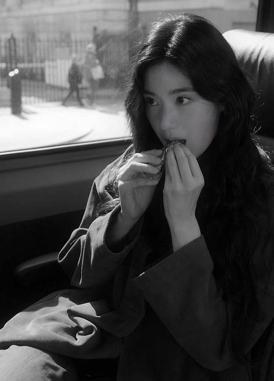 배우 정은채