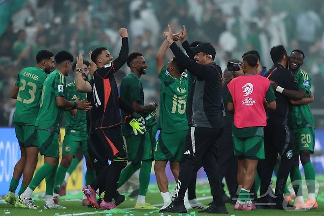 통산 7번째 월드컵 진출에 성공한 사우디아라비아. ⓒ AFP=뉴스1
