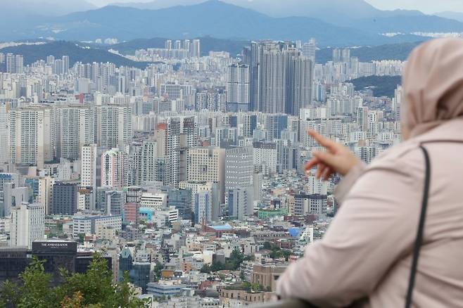서울 중구 남산에서 서울 시내 아파트 모습. 뉴시스 제공.