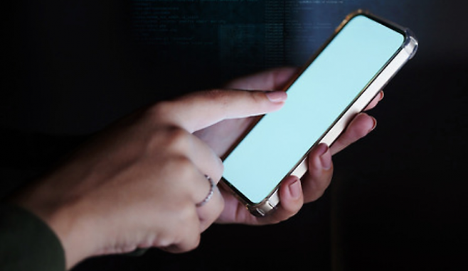 휴대전화 관련 이미지. 기사와 직접적인 관련 없음. 아이클릭아트