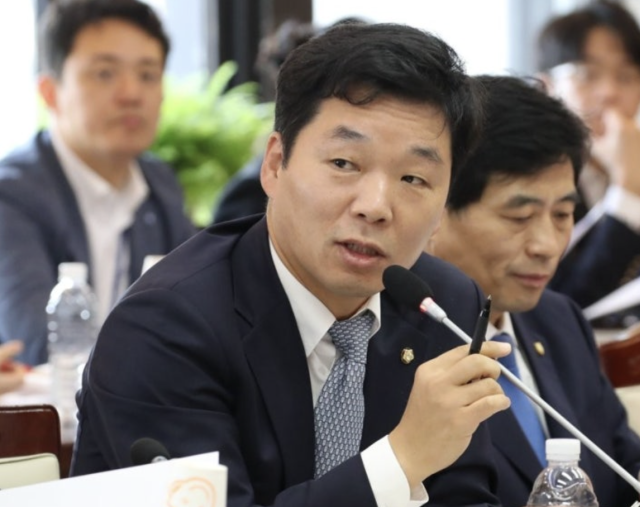 김병관