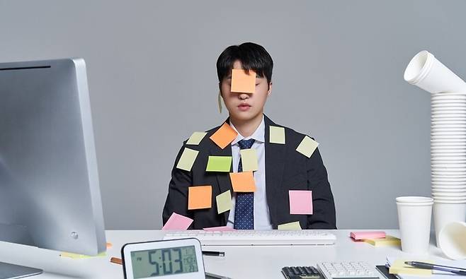 걱정, 스트레스, 직장인. 출처 게티이미지뱅크.