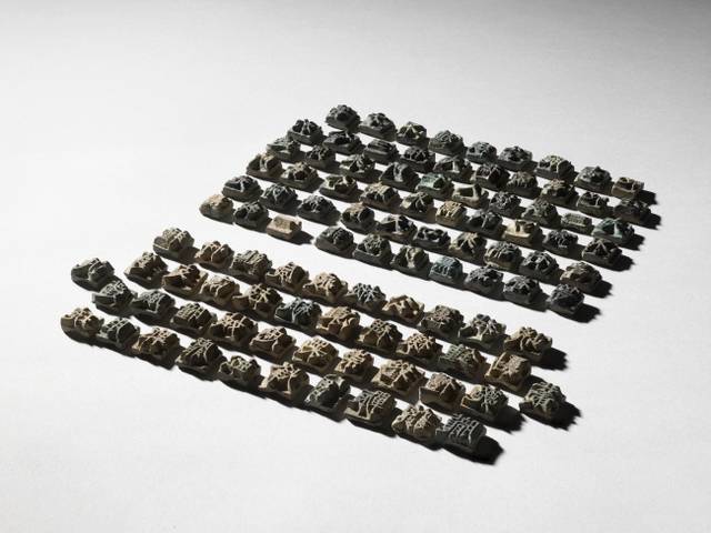 ‘증도가자’ 59점(위 부분)과 ‘네다리형 고려 금속활자’ 42점. 다보성갤러리는 “인쇄 역사를 새롭게 쓸 수 있는 유물들이어서 문화재 지정 신청을 했다”라고 밝혔다.