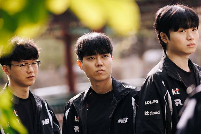 라이엇게임즈 플리커.