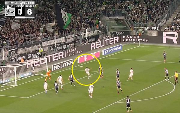 옌스 카스트로프 프랑크푸르트전 득점 장면. 중계화면