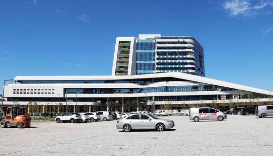 정부업무관리시스템이 해킹당한 사실을 정부가 공식 확인했다. 사진은 정부세종청사 중앙동. [연합뉴스]