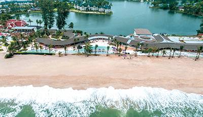 라구나 골프 푸껫 골프장은 단지 내에 위치해 셔틀을 통해 간편하게 이동이 가능하다.