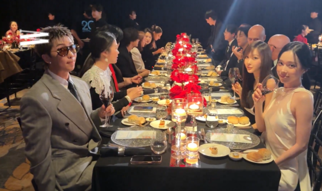 W코리아 SNS 갈무리