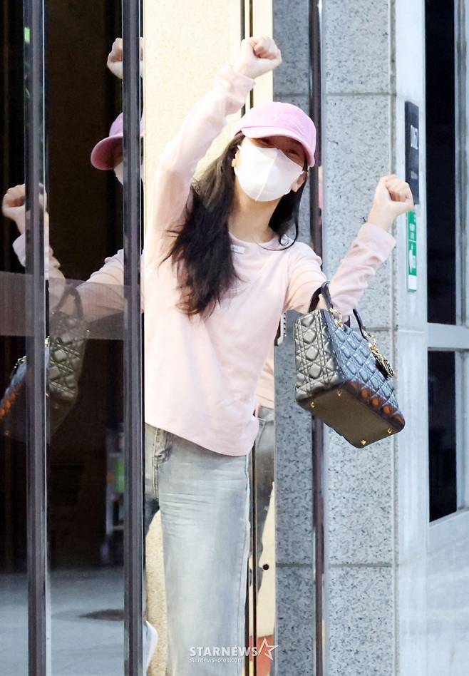 블랙핑크 지수 '귀여운 파이팅'[★포토]