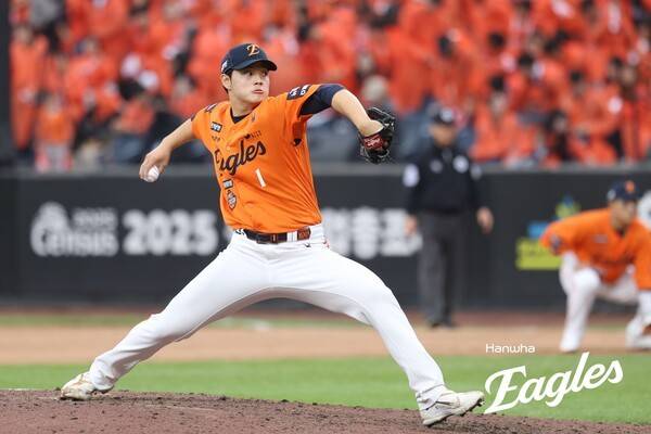 한화 이글스 투수 문동주가 8일 오후 2시 대전 한화생명볼파크에서 2025 신한 SOL뱅크 한국야구위원회(KBO) 포스트시즌(PS) 플레이오프(PO·5전3선승제) 1차전에서 투구를 펼치고 있다. /사진=한화 이글스