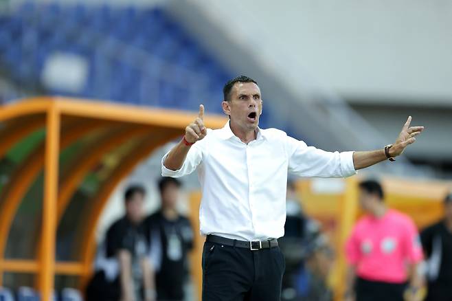 광주월드컵경기장/ K리그1/ 광주FC vs 전북현대모터스/ 전북 거스 포옛 감독/ 사진 정재훈