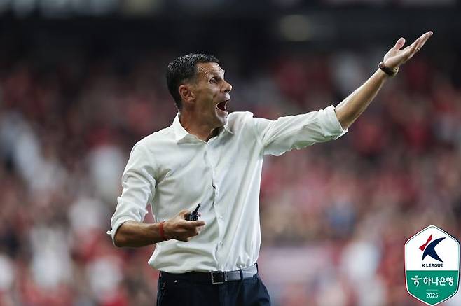 [서울=뉴시스]K리그1 전북 거스 포옛 감독. (사진=한국프로축구연맹 제공)
