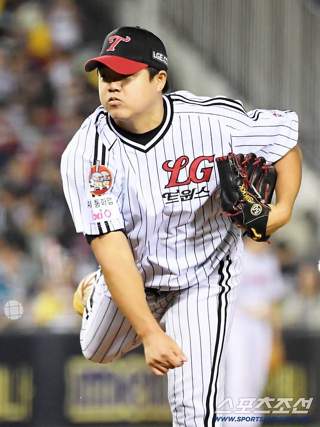 1일 잠실구장에서 열린 LG 트윈스와 NC 다이노스의 경기. LG 장현식이 역투하고 있다. 잠실=박재만 기자 pjm@sportschosun.com/2025.10.01/