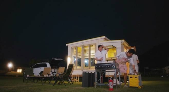 '바퀴달린집5' 성동일의 귀환, 묵은지와 철판 스테이크의 향연, 게스트 엄태구, 은수