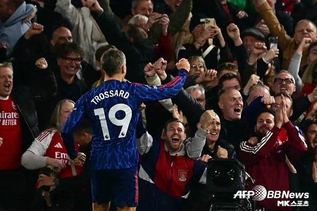 풀럼을 상대로 결승골을 터뜨린 레안드로 트로사르. 사진(잉글랜드 런던)=AFPBBNews=News1