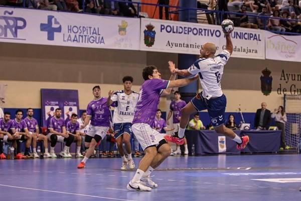 사진 2025/26 EHF 남자 핸드볼 유러피언리그 오르후스와 그라노예르스의 경기 모습, 사진 출처=그라노예르스