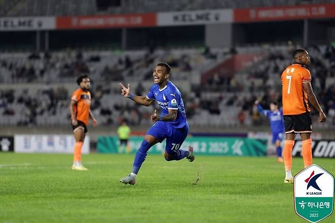 [서울=뉴시스] 프로축구 K리그2 수원삼성의 세라핌. (사진=한국프로축구연맹 제공) *재판매 및 DB 금지