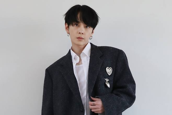 가수 겸 프로듀서 용준형. 버닝썬 게이트에 연루된 사실이 드러나며 그룹 하이라이트에서 탈퇴했다. 블랙메이드 제공