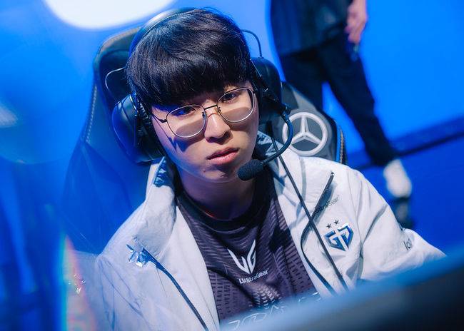 라이엇게임즈 플리커.