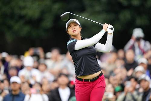 김세영 김세영이 19일 전남 해남군 파인비치 골프링크스(파72·6천785야드)에서 열린 LPGA 투어 BMW 레이디스 챔피언십 4라운드에서 티샷을 치고 있다. [BMW 레이디스 챔피언십 대회 조직위원회 제공. 재배포 및 DB 금지]
