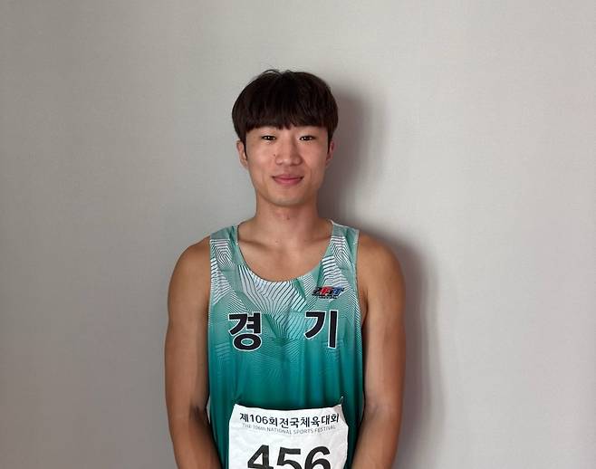 제106회 전국체육대회 육상 남자 대학부 100m·200m를 석권하며 2관왕에 오른 손지원(한국체대). 경기도육상연맹 제공