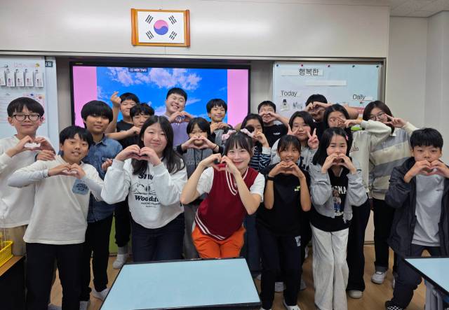 영양초등학교 학생들이 인기 유튜버 채널