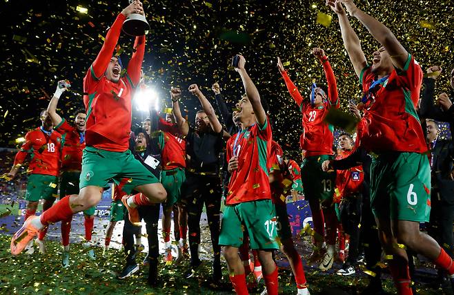 FIFA 20세 이하 월드컵을 제패한 모로코 축구대표팀 선수들. [AFP=연합뉴스]