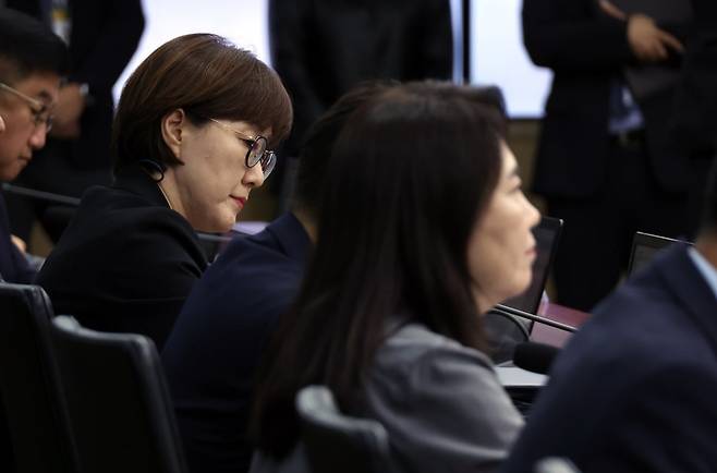 김현지 대통령실 제1부속실장이 지난 13일 용산 대통령실에서 열린 수석보좌관회의에 참석해 있다. /사진=연합뉴스