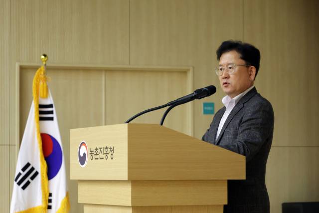 ▲이승돈 농촌진흥청장은 "새 정부 국정과제에 맞는 미래 농업 방향을 설정, 조기에 국민이 체감하는 성과를 만들겠다"고 강조했다. ⓒ농촌진흥청