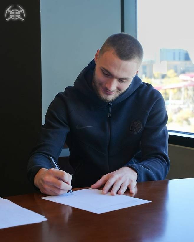 크리스찬 브라운