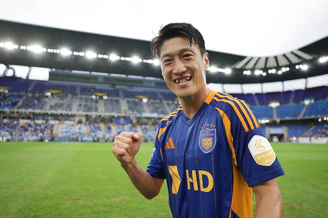 울산문수축구경기장/ K리그1/ 울산HDFC vs 광주FC/ 울산 이청용/ 사진 김정수
