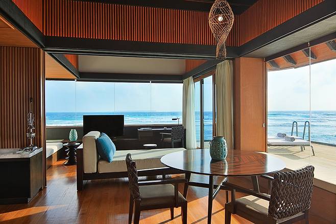사진= 몰디브 ‘웨스틴 미리안두 리조트(The Westin Maldives Miriandhoo Resort)’