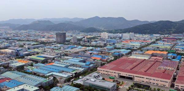 명지녹산국가산단 전경. 국제신문DB