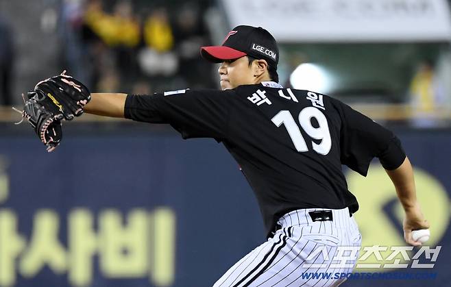 22일 잠실구장에서 열린 LG 트윈스 청백전. LG 박시원이 역투하고 있다. 잠실=박재만 기자 pjm@sportschosun.com/2025.10.22/