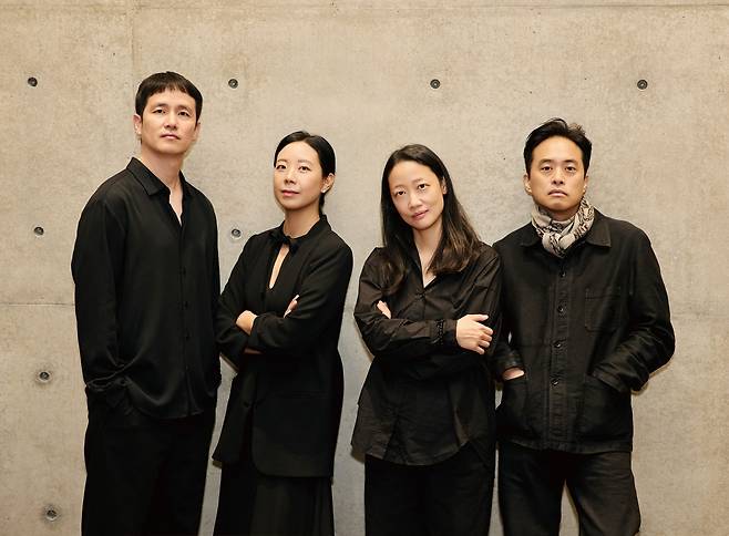 입센 3부작 중 첫 작품 ‘유령들’로 돌아온 양손 프로젝트 양종욱, 양조아, 박지혜 연출, 손상규 [LG아트센터 제공]