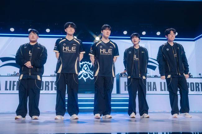 라이엇 게임즈 플리커.