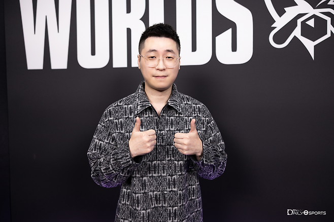 LPL 캐스터 왕더더(王多多)