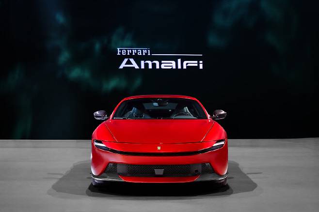 페라리가 23일 국내 공식 출시한 페라리 아말피 (사진=페라리코리아)