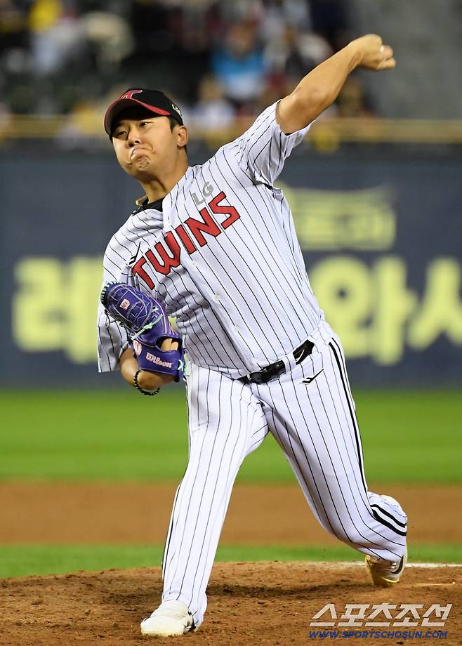 22일 잠실구장에서 열린 LG 트윈스 청백전. LG 송승기가 역투하고 있다. 잠실=박재만 기자 pjm@sportschosun.com/2025.10.22/