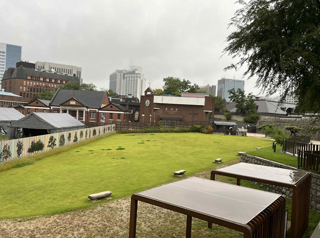 특별공개 구역 내 휴게공간