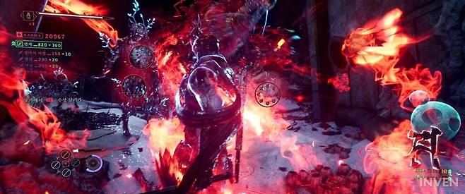 ▲ 류 하야부사의 경우 무기의 빈자리를 다양한 인술로 메꿨다